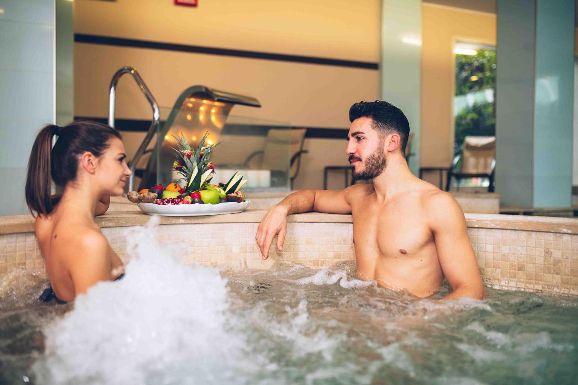 Rizzi Aquacharme Hotel & Spa Darfo Boario Terme Exterior photo